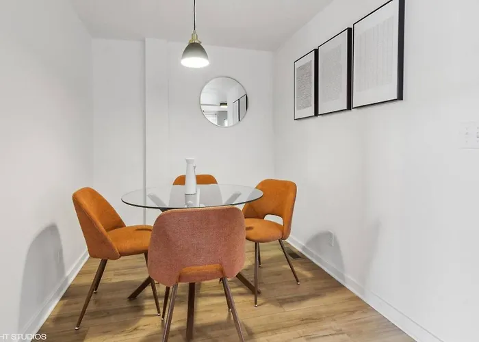 Charming 4br Retreat In The Heart Of
