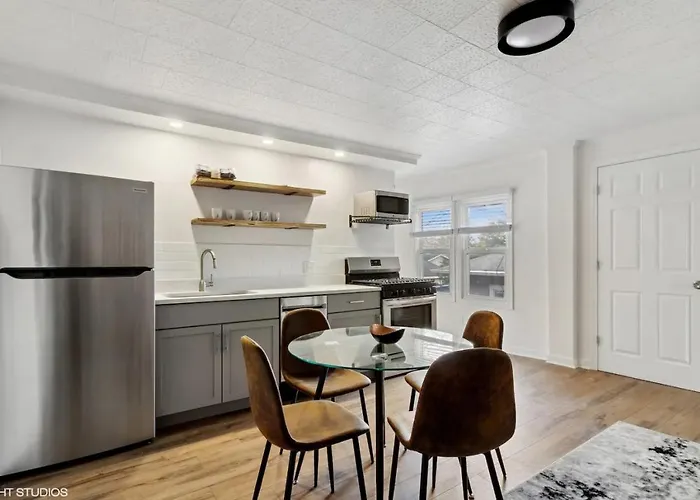 Ferienhaus Charming 4br Retreat In The Heart Of Ottawa
